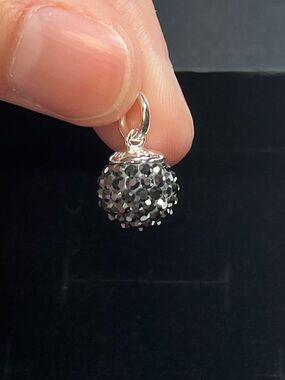 New Hillberg & Berk 10mm black sparkle ball pendant. 925 sterling silver